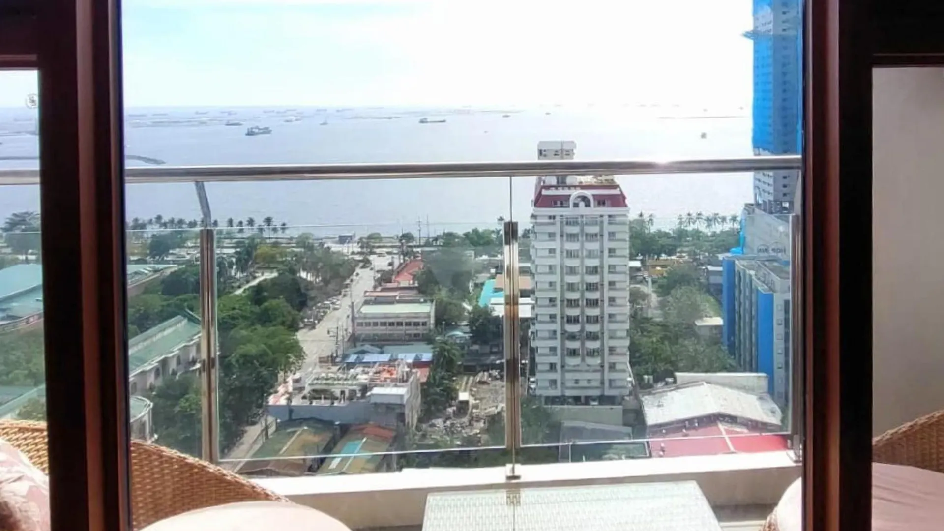 Manila Bayview Rental Philippinen