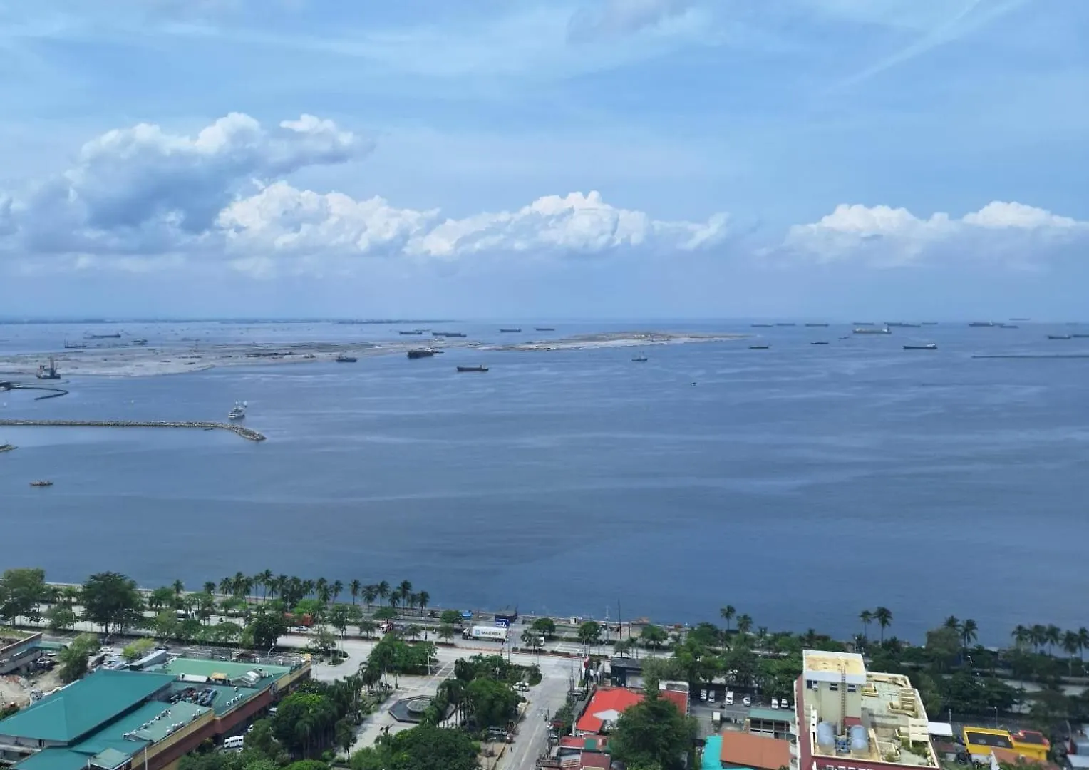 Manila Bayview Rental Apartment