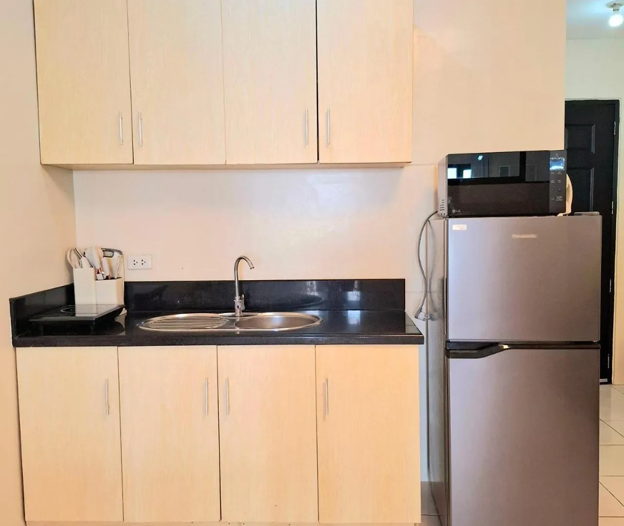 Manila Bayview Rental Philippinen