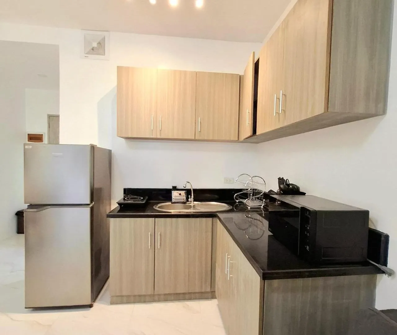 Manila Bayview Rental